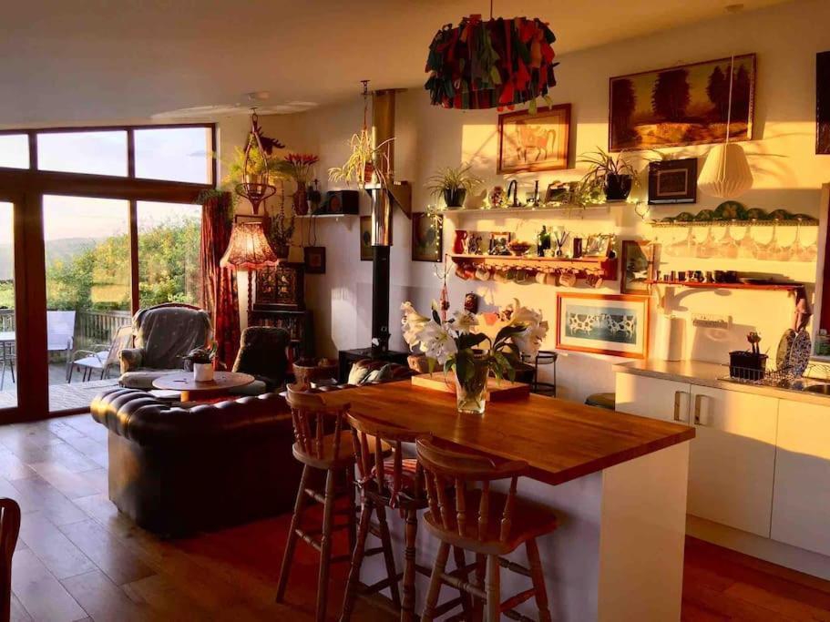 Spacious Cabin On Isolated Farm With Sea View بود المظهر الخارجي الصورة